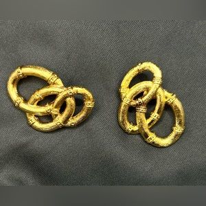 Vintage costume Earrings